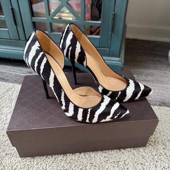 GUCCI Zebra Pony Hair Pointed D'Orsay Pumps Size 38 / 8 - Picture 1 of 10